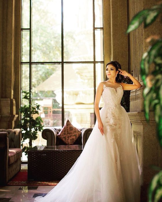 Свадебное Итальянское красивое платье трансформер с кружевами