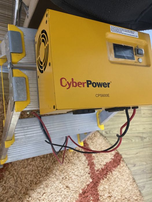 UPS CyberPower CP 600E