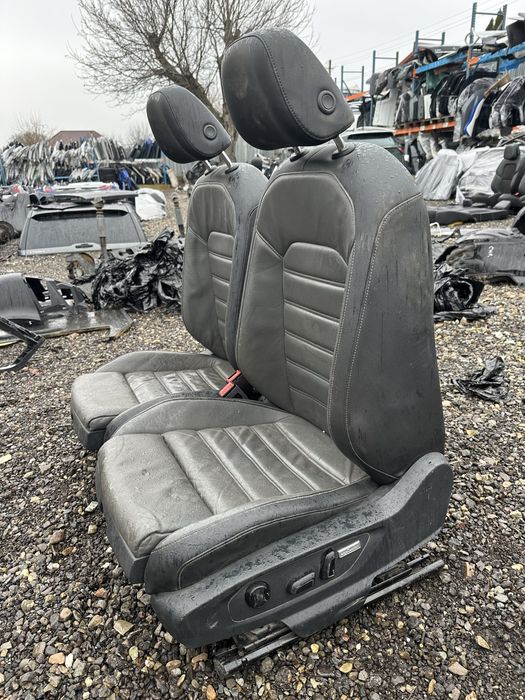 Interior piele / Tapiterie / Scaune VW Amarok