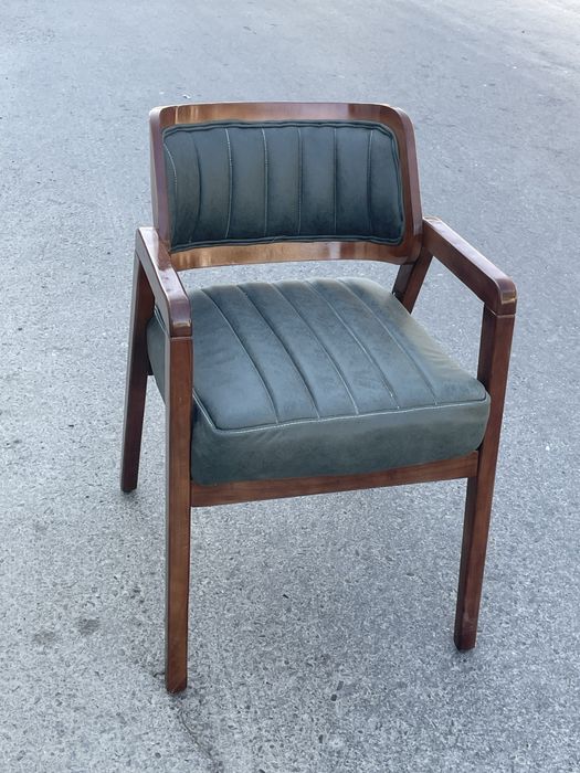 Valentin ofis va kafe mos tanlov