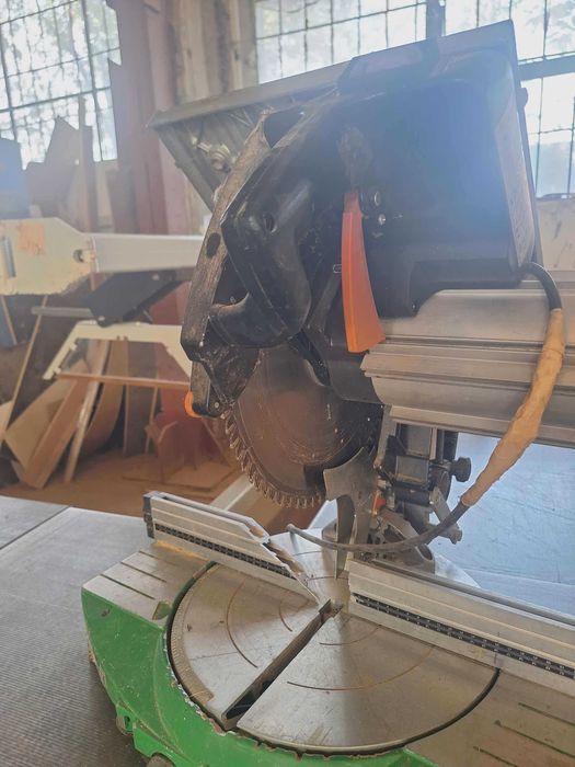 Настолен трион Compa 22kg.