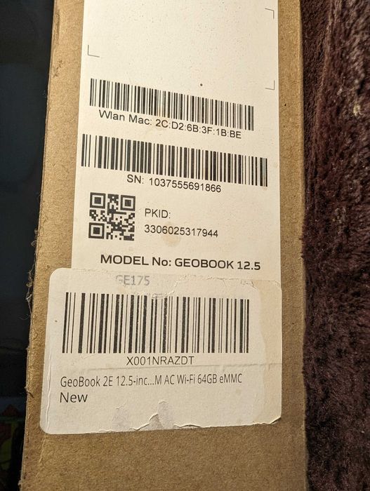 Laptop GeoBook 12.5 inch HD NOU