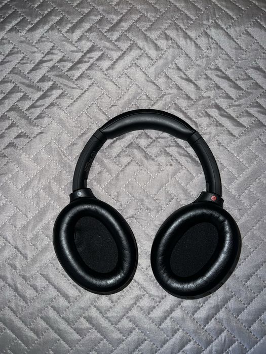 Sony WH-1000XM4 с 2 год. гаранция