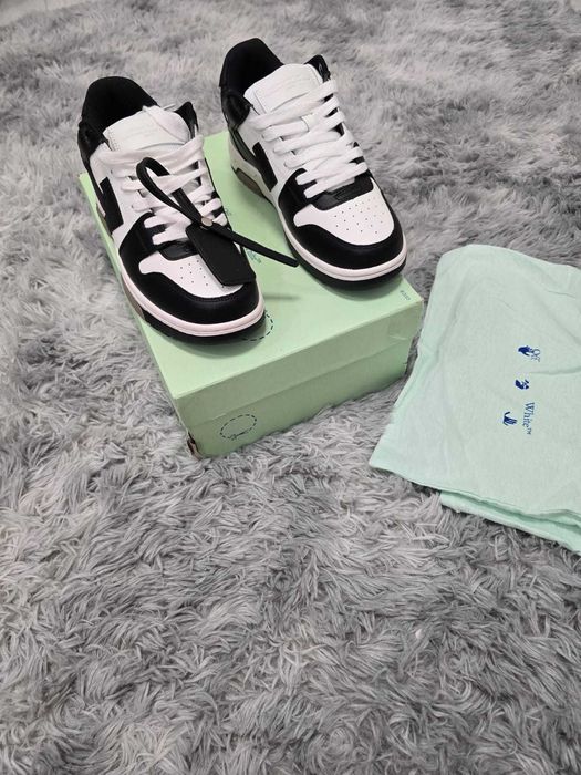 Off-White Out of Office