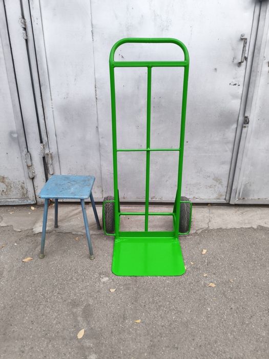 Тачка двухколёсная