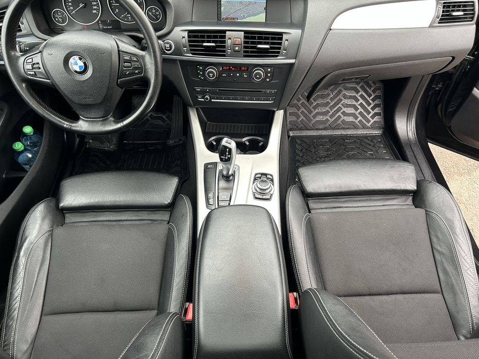 Vind Bmw X3 2000 tdi Cutie Automata 4X4 Scaune sport piele plus stofa