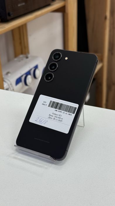 Samsung S 23 без коробки