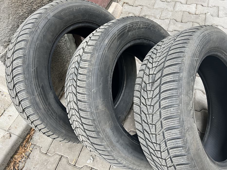 Зимни гуми 235 65 18 Hankook