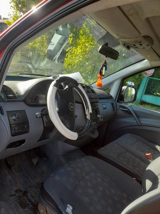 Mercedes Viano 150