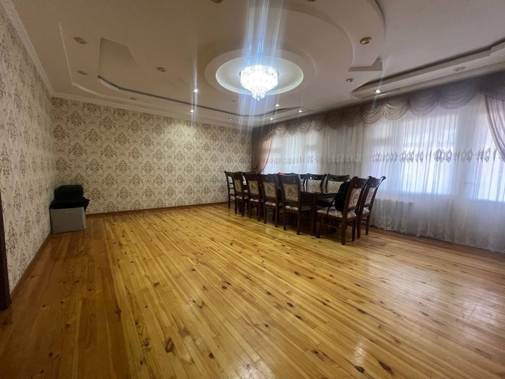 ПРОДАЕТСЯ 4/7/12 на улице Ойбек  ор-р: Шох мед центр