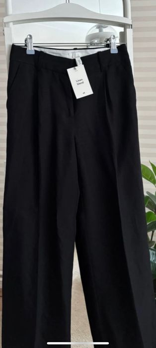 Pantaloni noi hm in ( linen blend) negri 34 pe eticheta dar talie 37