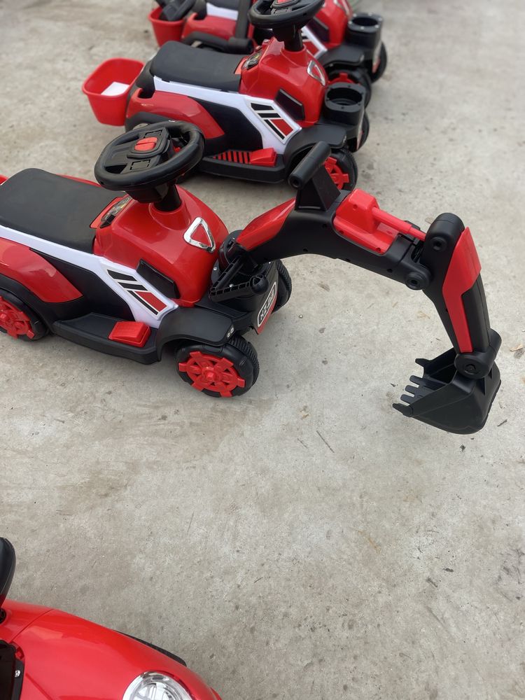Excavator electric 6V 35W pentru copii Nichiduta cupa mobila si sunete