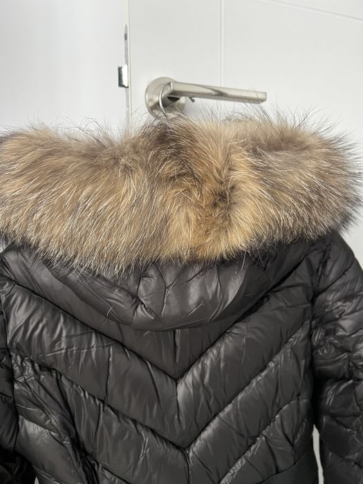 Geaca cu guler blana naturala