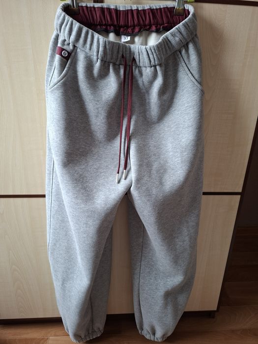 Продам новое спортивное трико