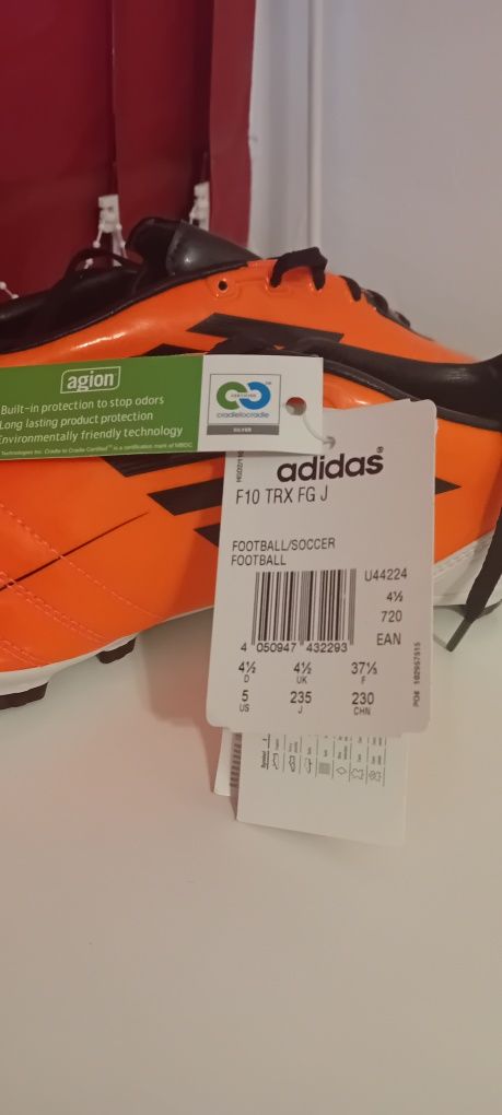 Нови бутонки Adidas - номер 37 1/3