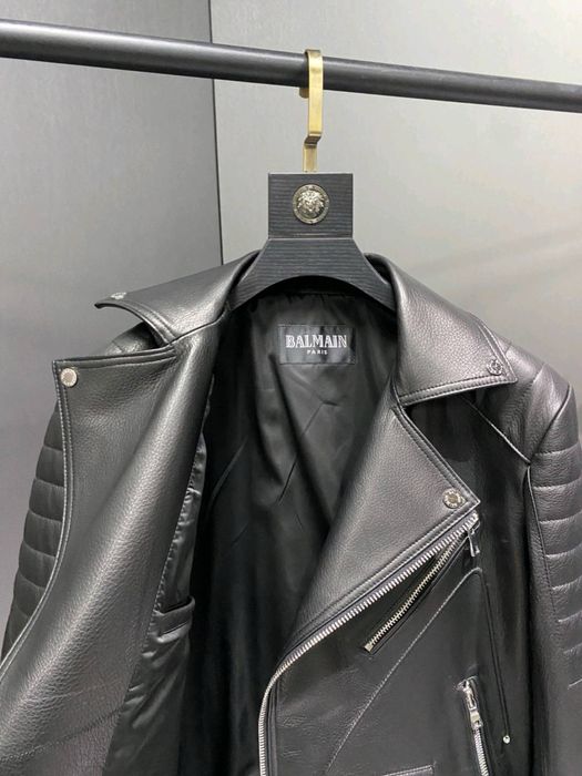 Geaca din piele naturala balmain