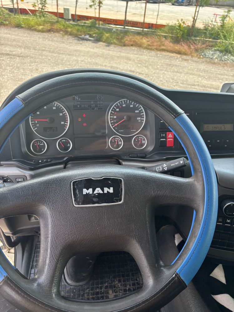 Autobasculanta Man tgs 8x4