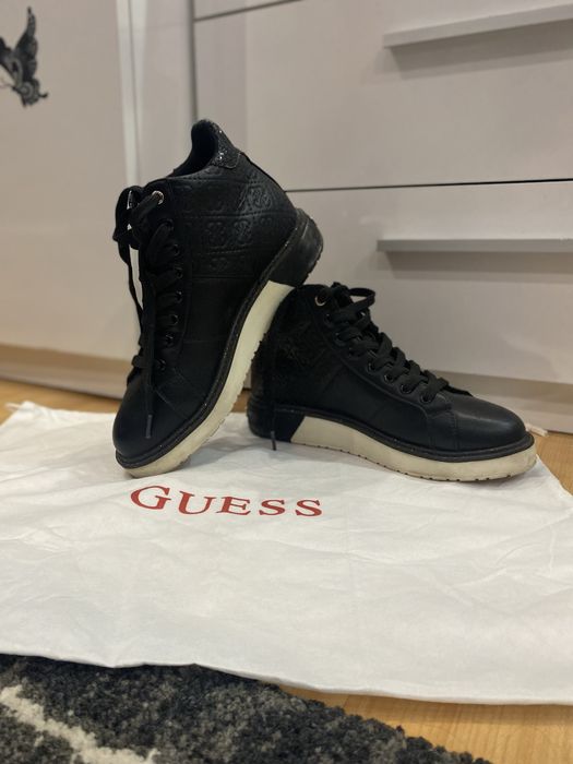 Сникърси Guess 38 номер