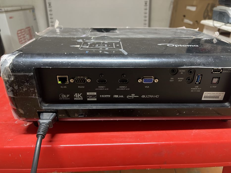 Проектор 4K  OPTOMA UHD350X