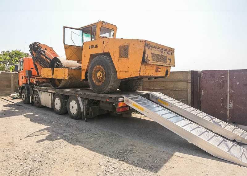 Transport Utilaje si Echipamente. Camion cu Macara de inchiriat 16t.