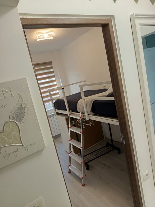 2 Ap. 1. / și 3 camere regim hotelier