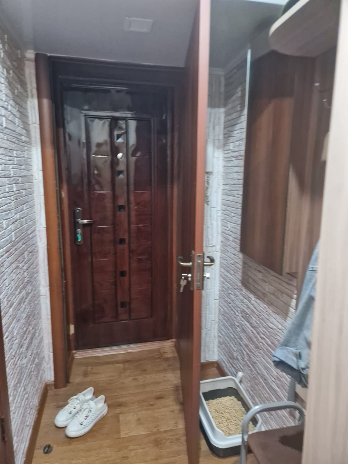 Продам 1ую р-н Цота