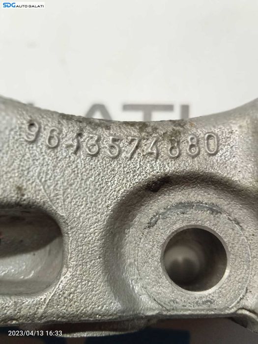 Suport Tampon Motor Peugeot 307 1.4 HDI 8HZ 2002 - 2008 Cod 9643574880 [0007]