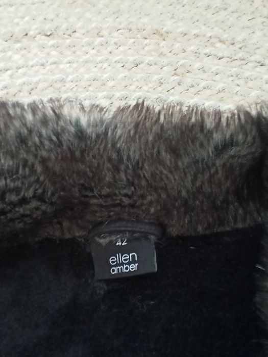 Меко черно яке с топла вътрешна част