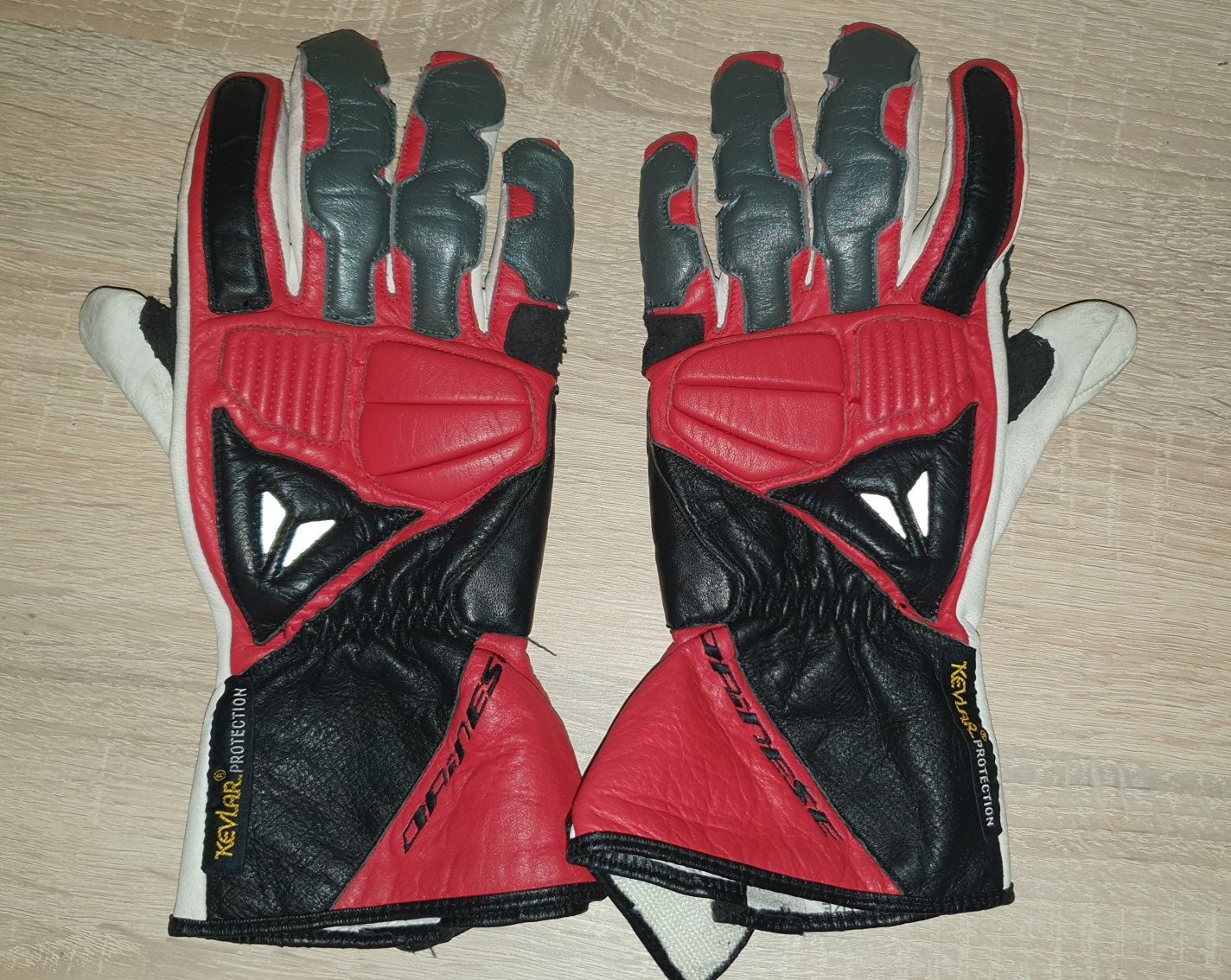 Vand manusi moto dainese