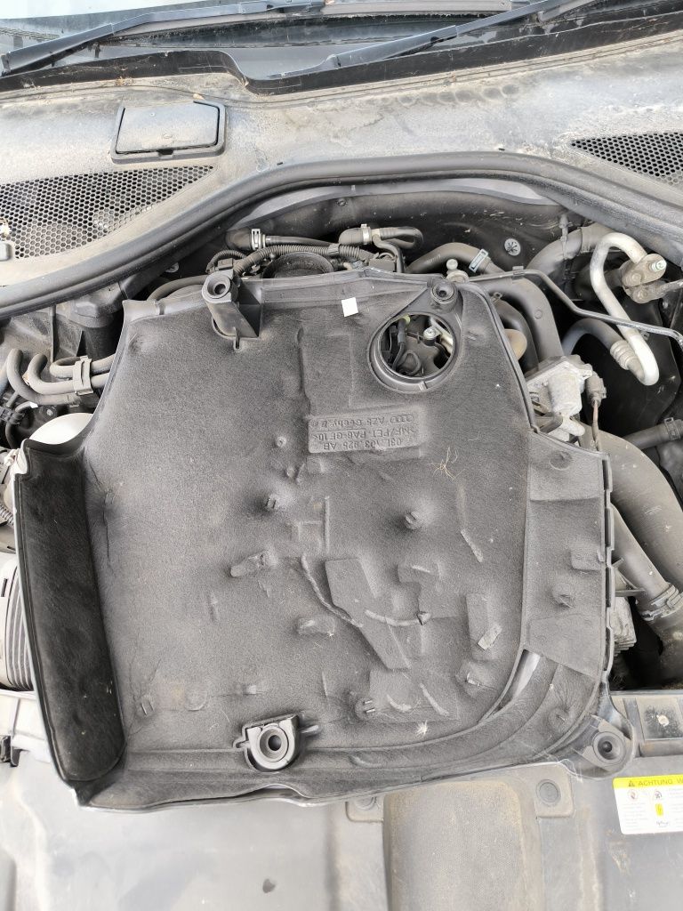 Кора на двигател за Audi 2.0tdi