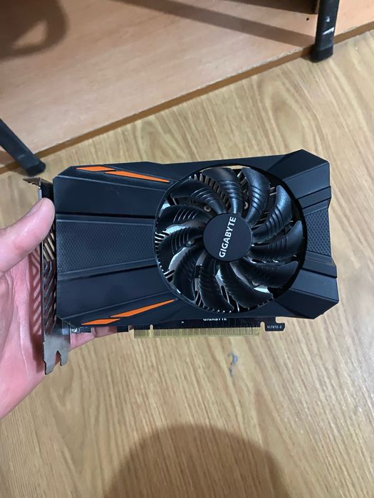 placa video gtx 1050 ti 4gb oc gigabyte