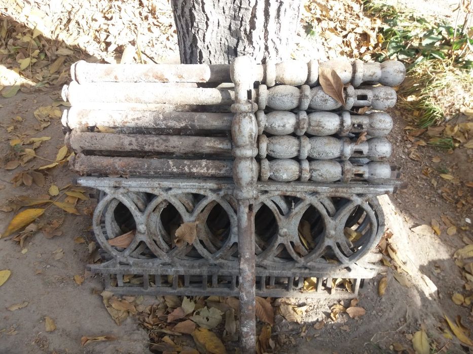 декоративная чугунная изгородь