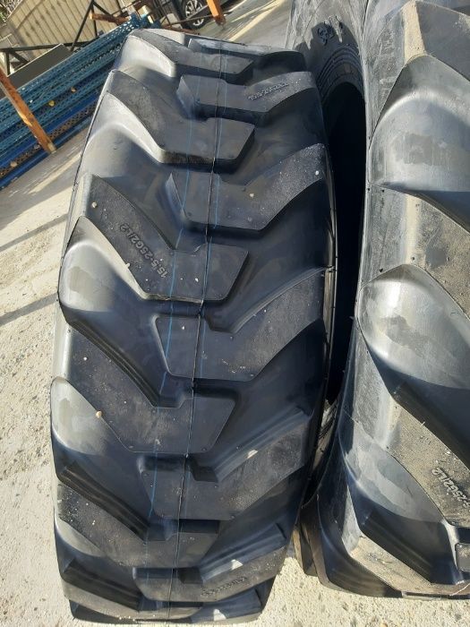 Anvelope noi 15.5-25 Cauciucuri Forever 16PLY de buldo JCB