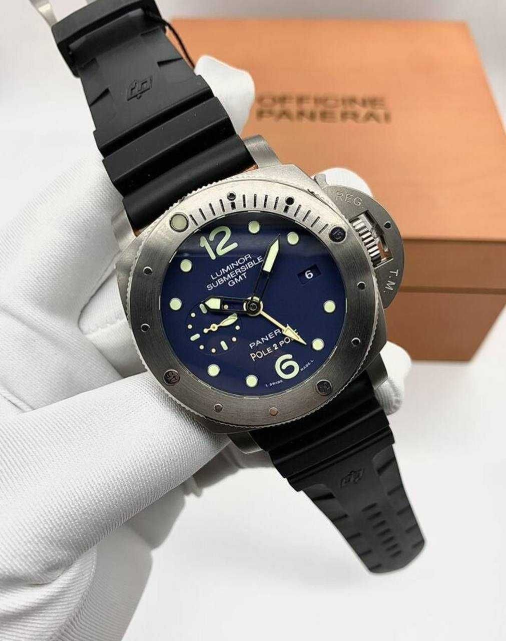 Panerai Luminor Submersible GMT PAM719 Pole 2 Pole Edition