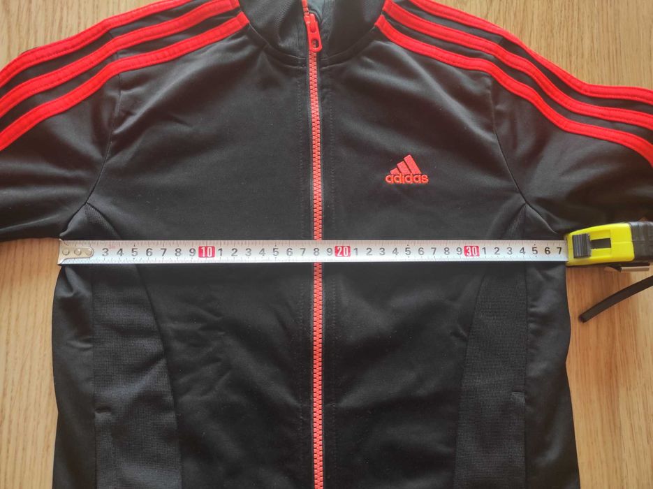 Детски суичър Adidas - дете 10 г.