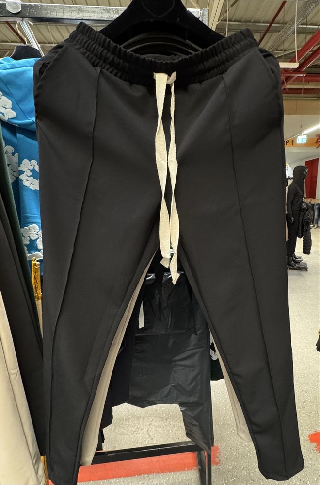 Pantalonu Casual/elegant cu siret lung! Calitate superioara!