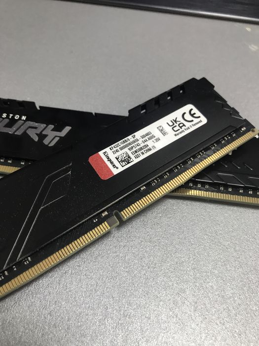 Оперативная память Kingston FURY Beast Black KF432C16BB/8-SP 8ГБ