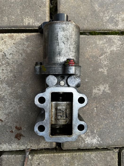 egr  Toyota RAV4  motor 2200 cm  Motorina an Fab de la 2009 in sus