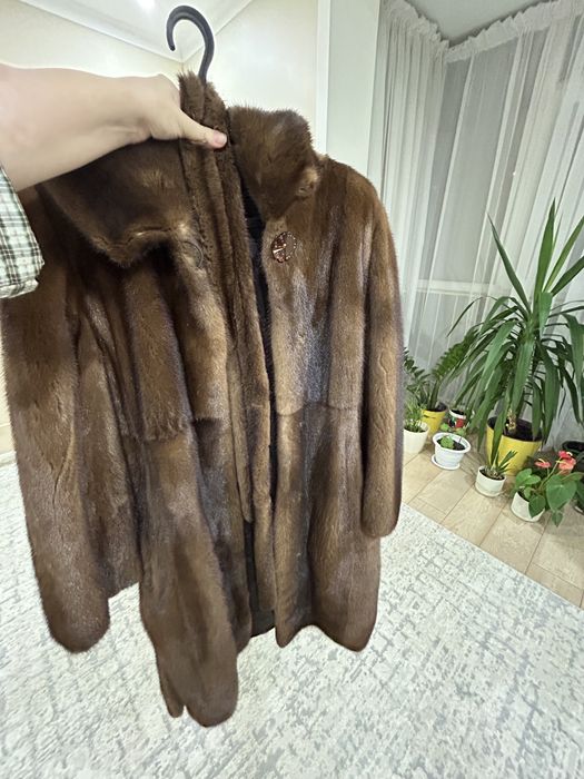 Срочно продам шубу норка