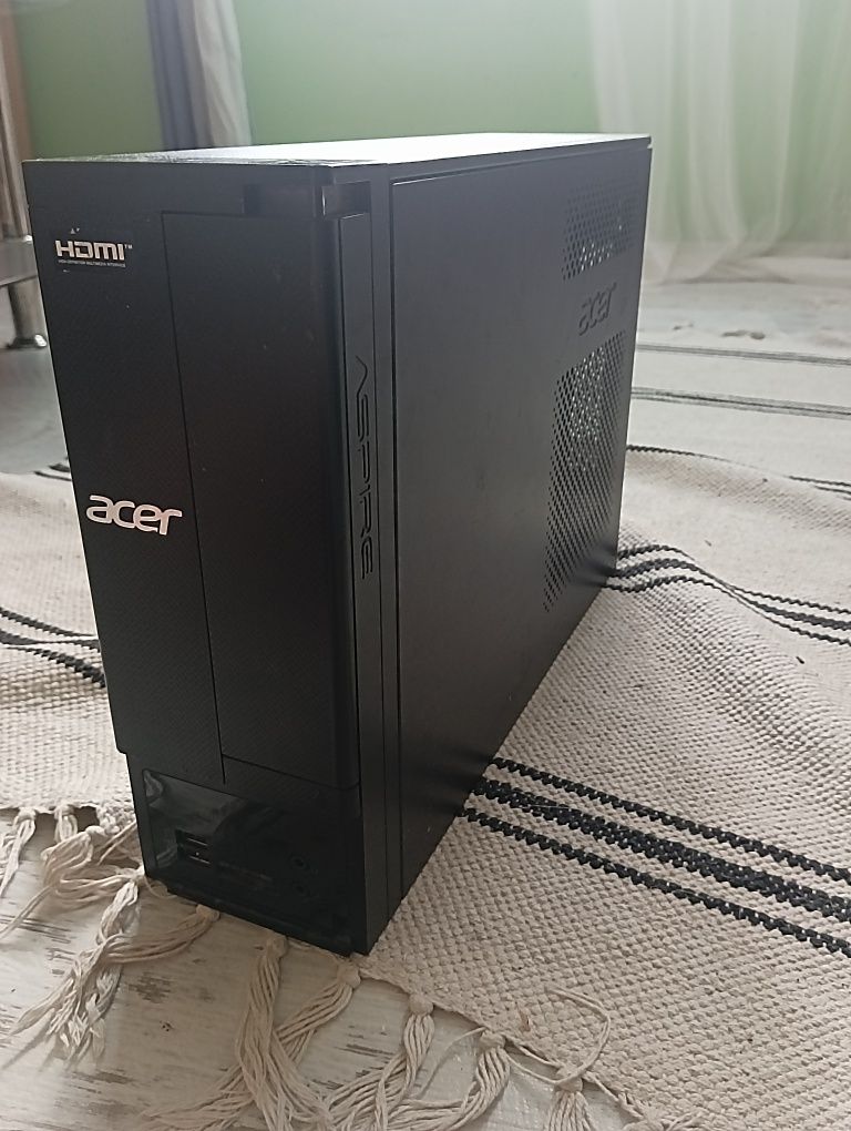 Компютър Acer Aspire X1935