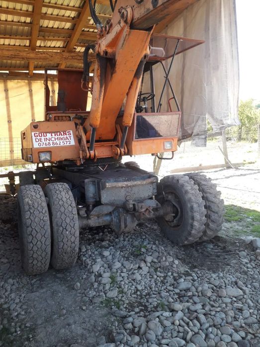 Vând excavator ATLAS