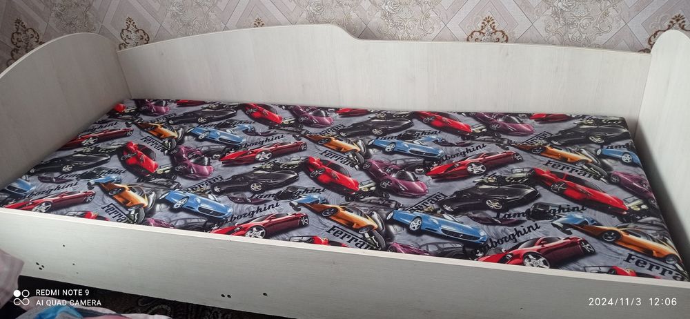 Продам подрастковую кравать