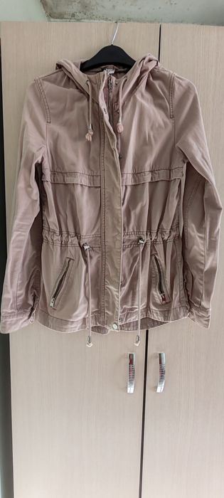 Vând parca primăvară