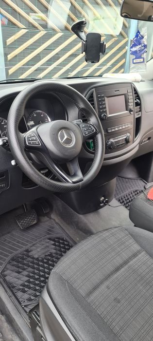 Mercedes Vito 15500 euro Fix Extralung automat 163 CP 9 locuri