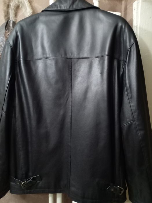 Мъжко кожено яке.