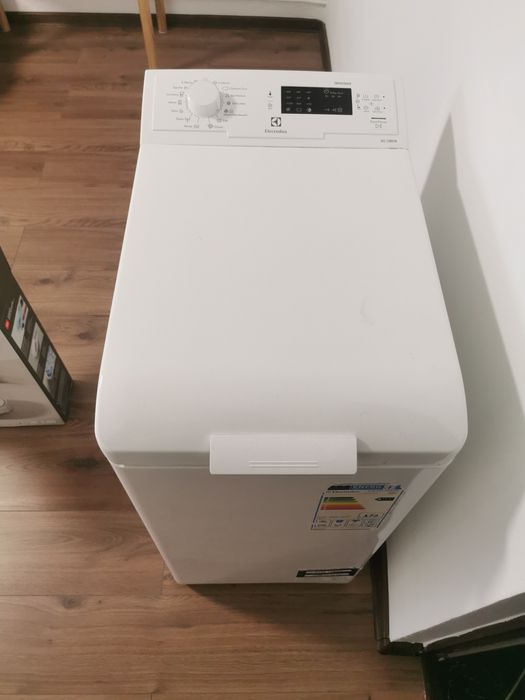 Masina de spalat verticala - Electrolux - defecta (motor funcțional)
