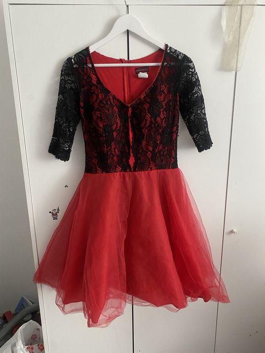 Rochie ocazie lungime medie noua. Doar din Bucuresti