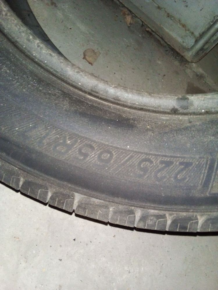 225/65/17 Michelin M+S