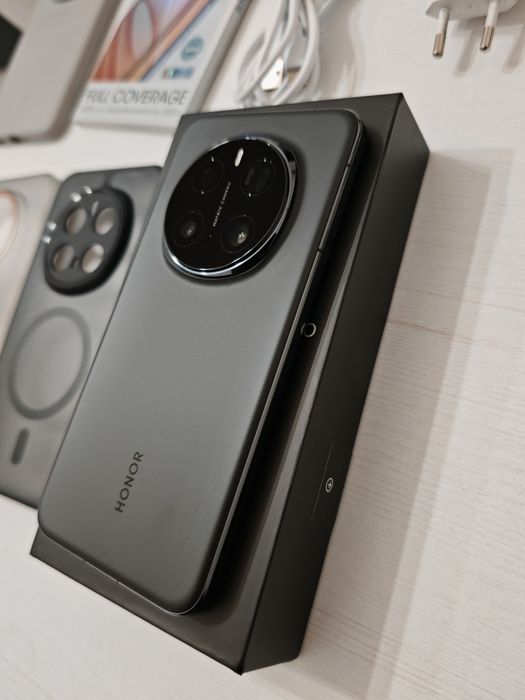 Honor Magic7 PRO, NOU, factura + garanție Orange, multiple accesorii