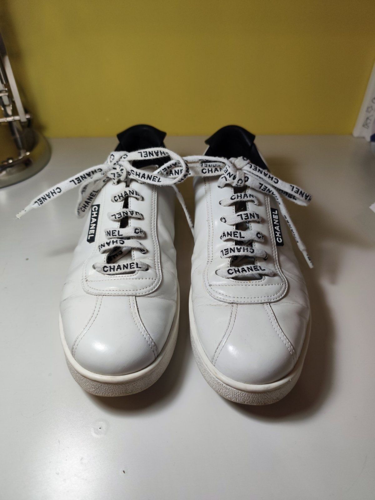 Chanel leather lace-up кецове